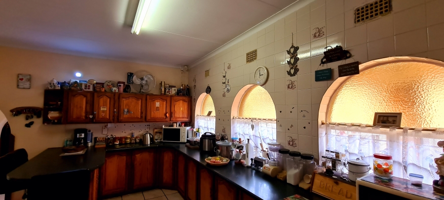 3 Bedroom Property for Sale in Safari Gardens North West